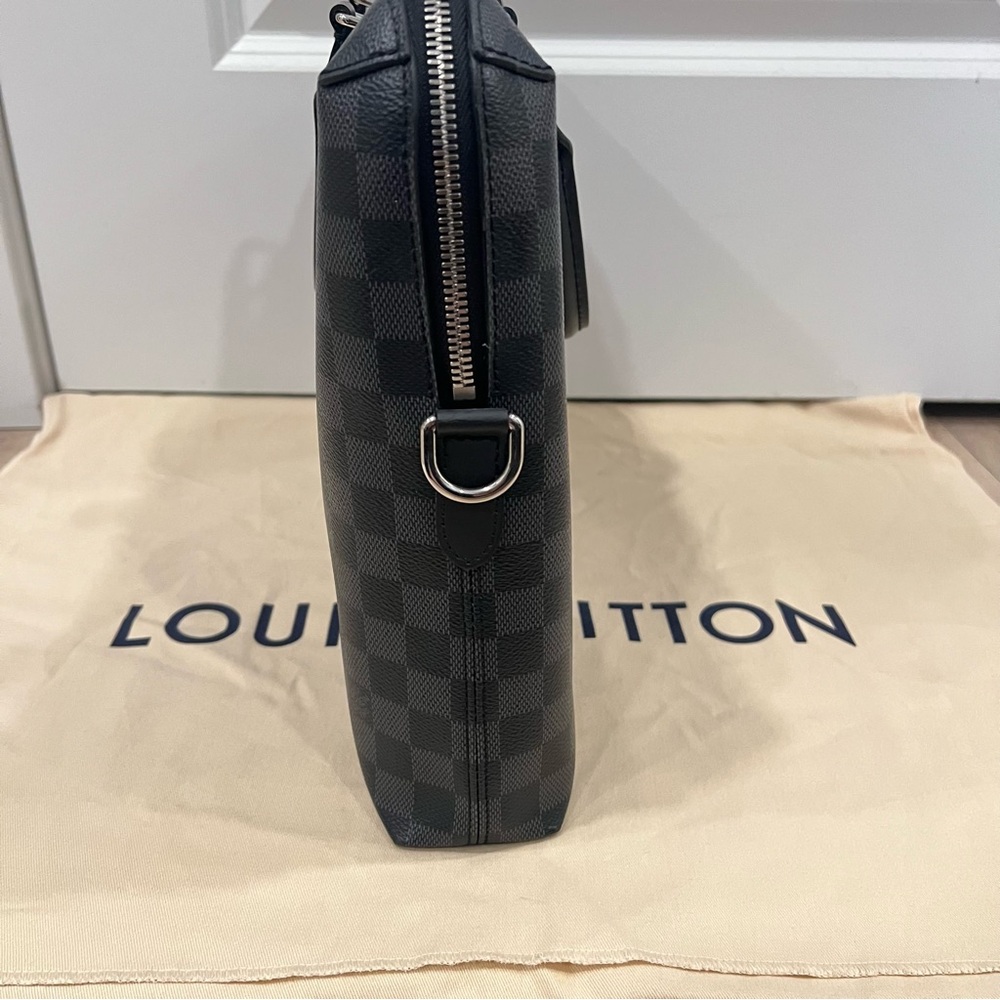 LOUIS VUITTON Damier Cobalt Porte-Documents Jour - Picture 3 of 14